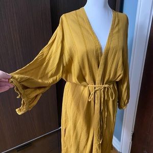 Uniqlo cotton textured mustard wrap dress duster size L